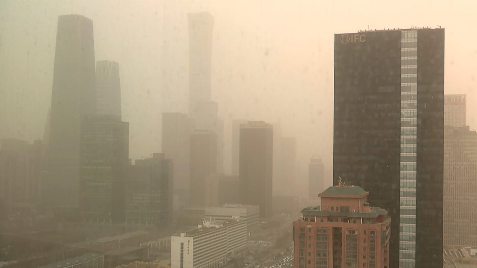 Air pollution is a persistent problem in China