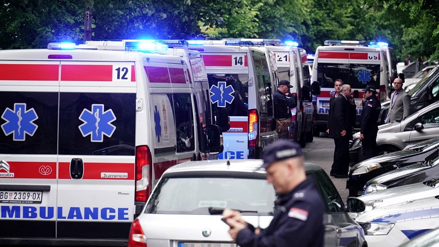 Sırbistan'da 7. sınıf öğrencisinden okulda silahlı saldırı: 9 ölü