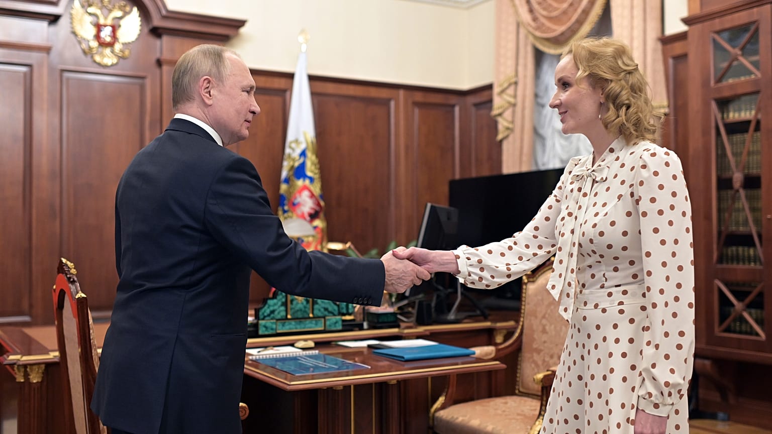 Vlagyimir Putyin és Maria Lvova-Belova