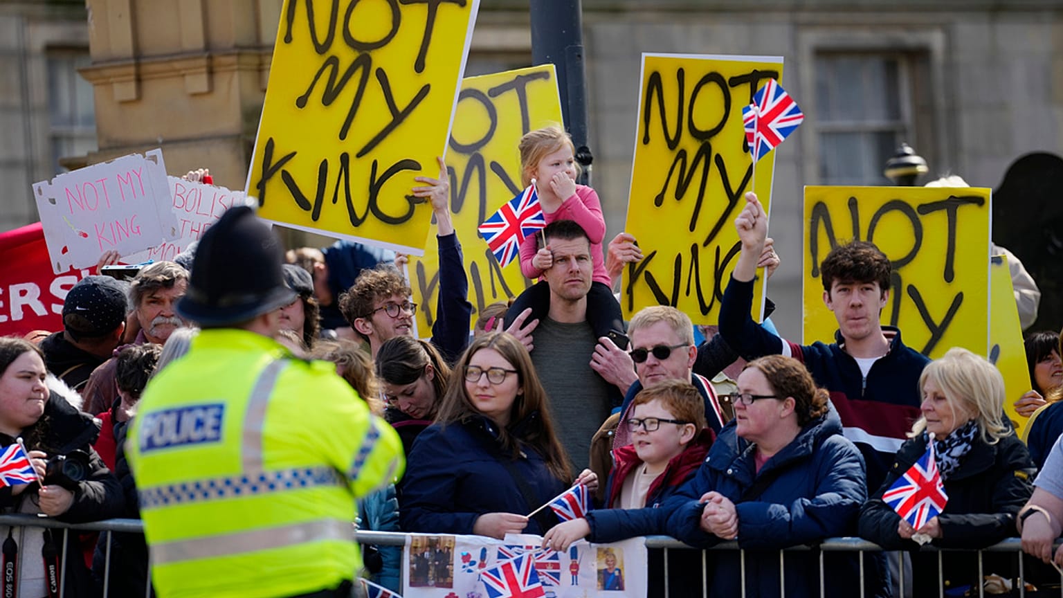 Nem az én királyom - a köztársaságot követelő britek egyik szlogenje