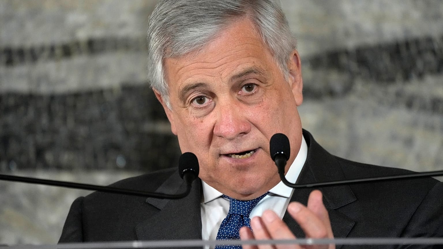 İtalyan Dışişleri Bakanı Antonio Tajani
