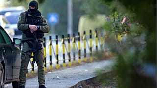 حدثت في صربيا هذا الأسبوع مجزرتين بأسلحة نارية أوقعتا 17 قتيلاً بينهم ثمانية أطفال