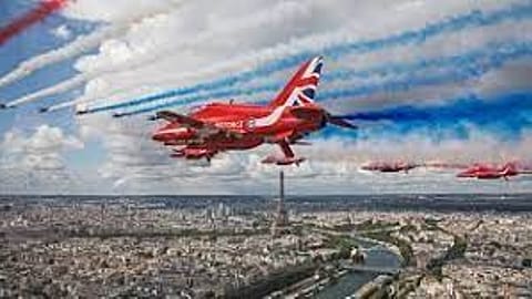 Red Arrows perform flypast for the coronation