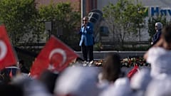 Erdogan auf dem Atatürk-Flughafen am 7. April 2023