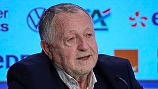 Jean-Michel Aulas, a Francia Labdarúgó-szövetség sajtótájékoztatóján 2023. március 31-én Párizsban