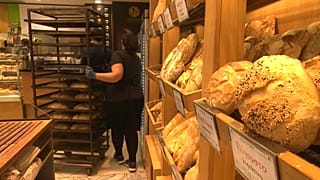 Розничные цены на базовые продукты питания на Кипре снижаются по меньшей мере на полгода