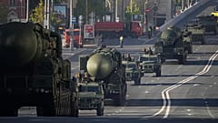 Militärparade mit ballistischen Raketen am 9. Mai 2023 in Moskau