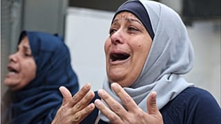 أكد الجيش الاسرائيلي في بيان صحافي تنفيذ مقاتلاته الحربية الغارات الجوية على القطاع