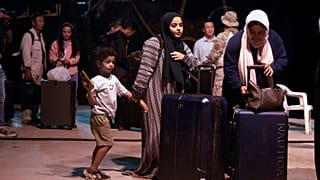 نازحون من السودان