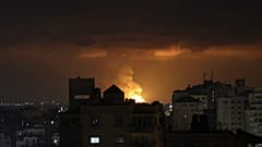 Ночные удары по сектору газа