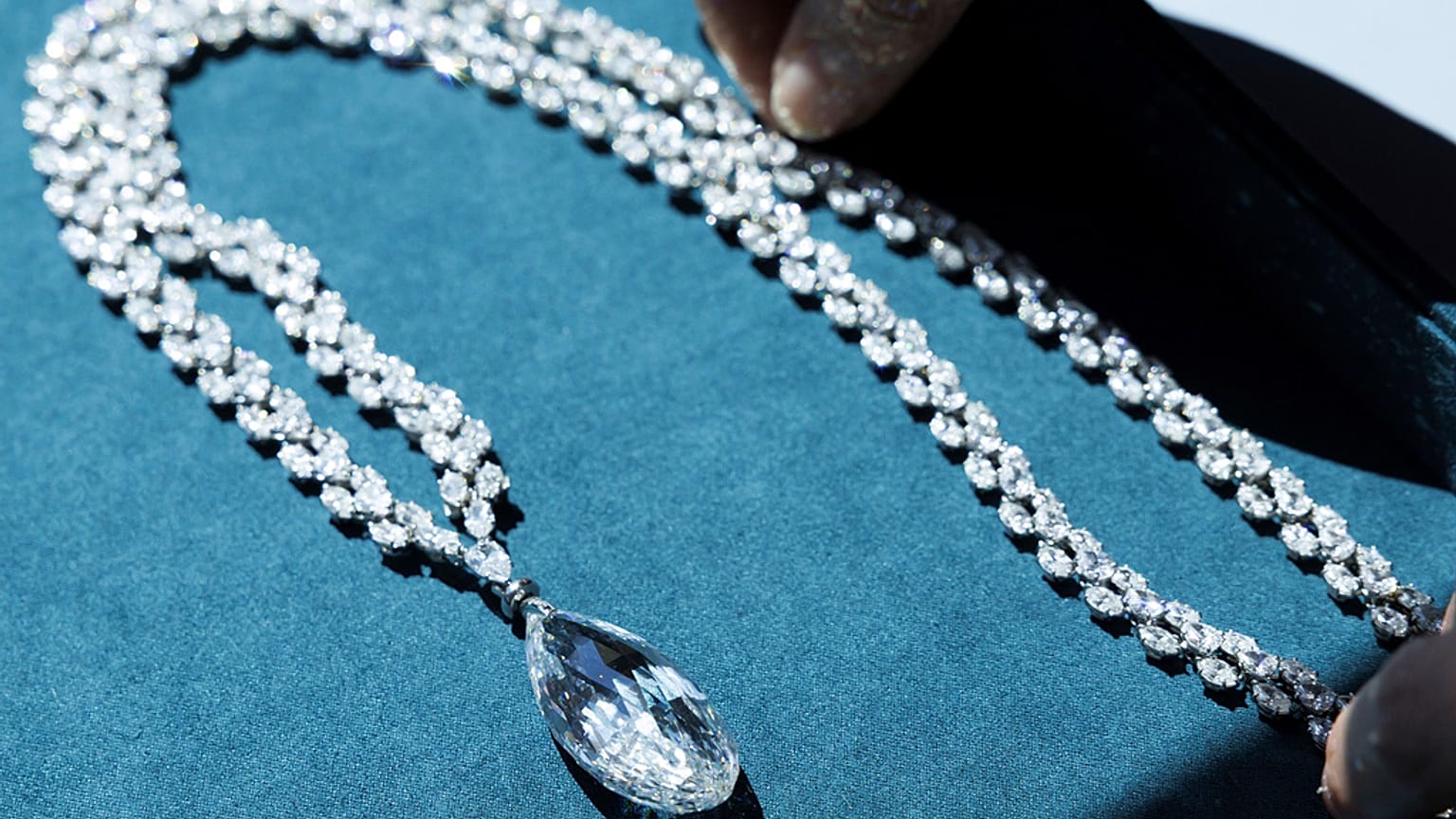 A 90.36 carat Briolette of India Diamond Necklace by Harry Winston during a preview of "The World of Heidi Horten" 