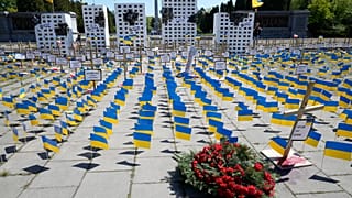 Антивоенная инсталляция в Варшаве