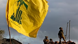 جنود إسرائيليون بالقرب من الحدود في جنوب لبنان.