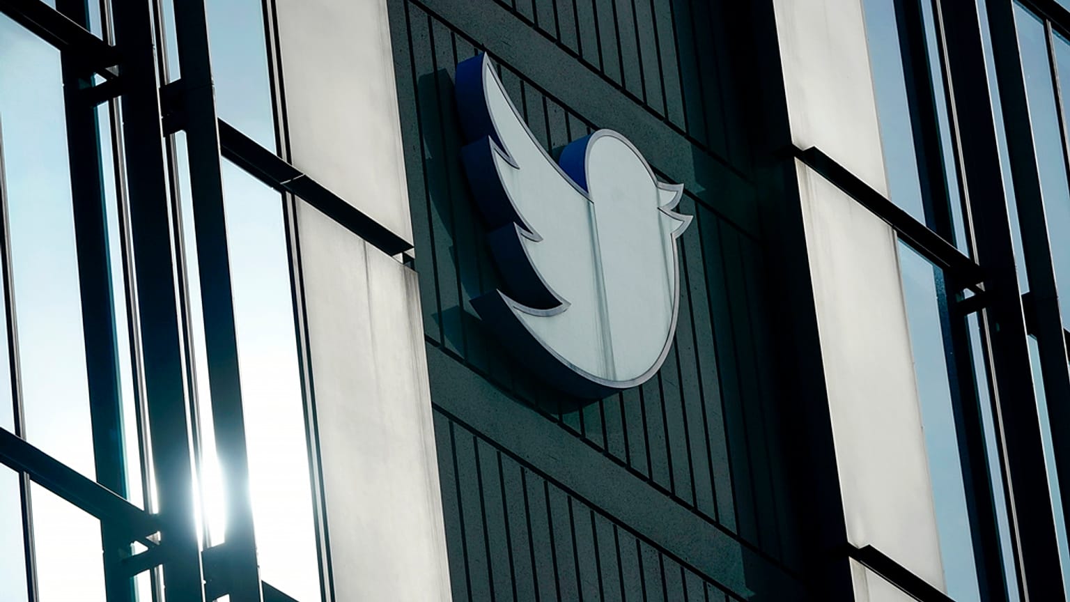 Twitter'a yalnızca gönderici ve alıcıların mesajları görebildiği şifreli doğrudan mesaj olanağı getirilecek