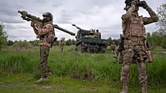 Превосходство в воздухе — одно из условий успешных военных операций; пока ни у одной их сторон его нет