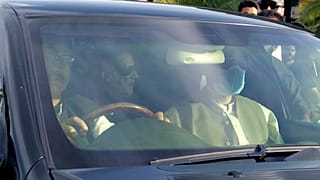 Imran Khan à chegada ao Supremo Tribunal em Islamabad a 11 de maio de 2023