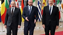 Ermenistan Başbakanı Paşinyan ve Azerbaycan Cumhurbaşkanı Aliyev