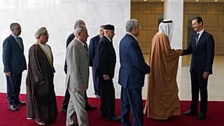 الرئيس السوري بشار الأسد  يستقبل وفداً يمثل مختلف البرلمانات العربية في دمشق، 26 شباط 2023