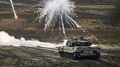 Leopard-2 páncélos hagyakorlat közben