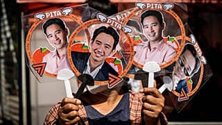 Bangkok'ta, Tayland'ın İleri Hareket Partisi (MFP) miting düzenlendi