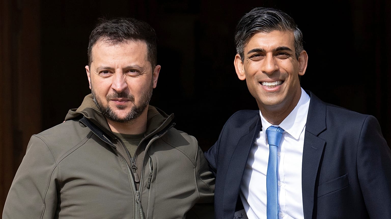 İngiltere Başbakanı Rishi Sunak ile Ukrayna Devlet Başkanı Volodimir Zelenskiy