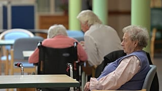 Bilim insanları Alzheimer'dan koruyan bir genetik değişiklik keşfetti