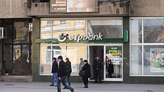 Archív fotó: az OTP Bank fiókja a kárpátaljai Beregszászon