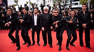 Vierter von links ist der Regisseur Pedro Almodovar