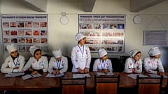 Τατζικιστάν, Νοέμβριος 2019: Φοιτήτριες στο τμήμα αποκατάστασης του Ιατρικού Κολλεγίου της Δημοκρατίας του Τατζικιστάν