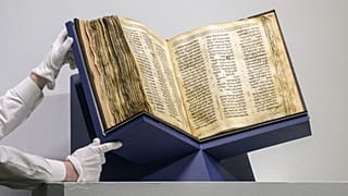 Η ΒΙΒΛΟΣ ΠΟΥ ΠΩΛΗΘΗΚΕ ΜΕ ΠΟΣΟ ΡΕΚΟΡ