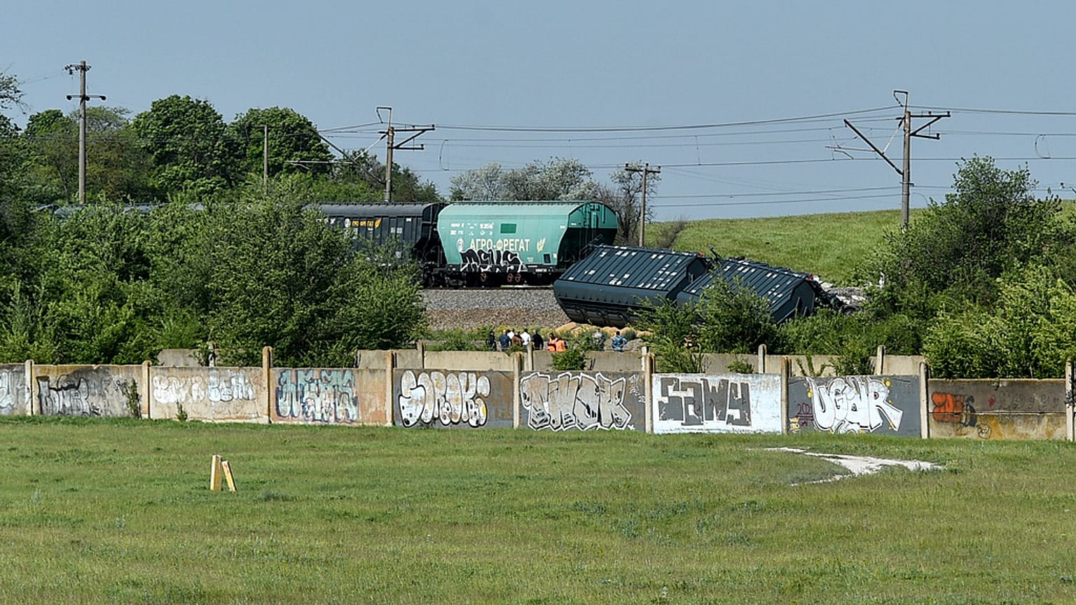 El tren transportaba grano y se salió de la vía sin que se produjeran heridos