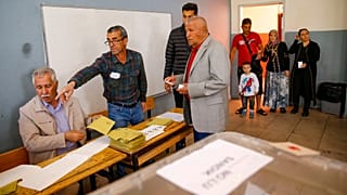 Diyarbakır'da oy verme işlemi