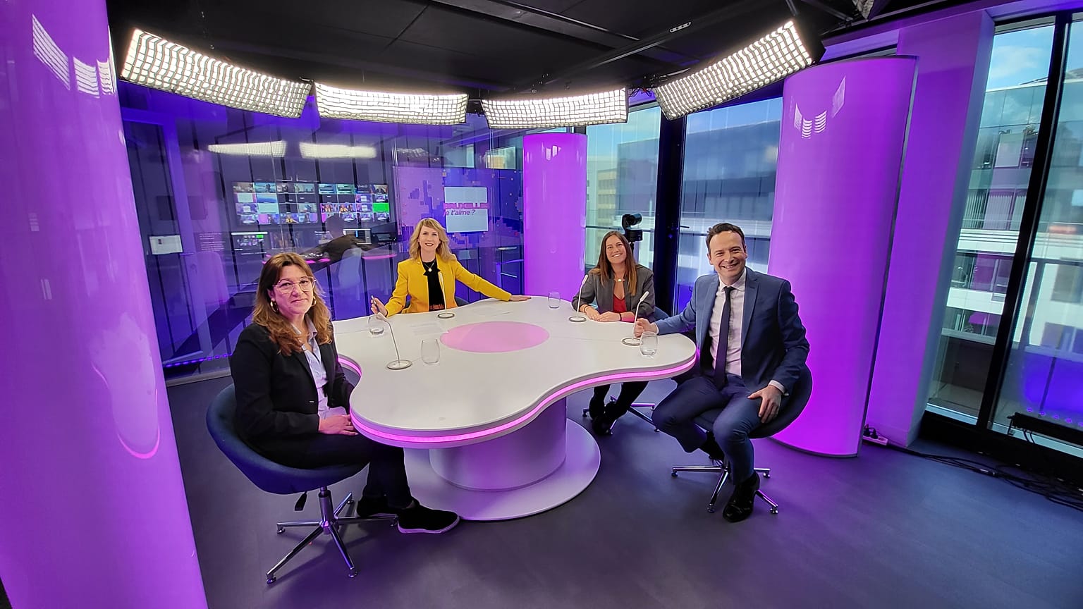 Méabh Mc Mahon con Soraya Rodríguez Ramos, María García Zornoza y Garvan Walshe