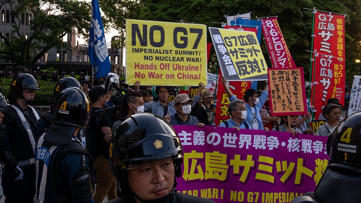 G7 Zirvesi protesto edildi