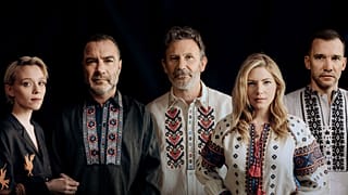 Celebrities wearing vyshyvanka.