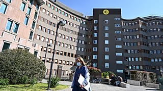 Silvio Berlusconi 45 günlük tedavi sonrası taburcu oldu