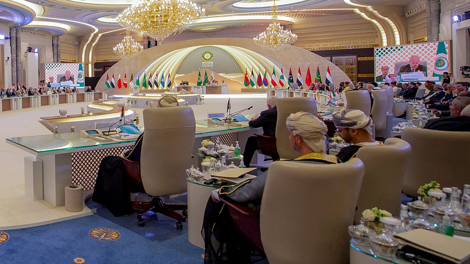 القمة العربية في جدة