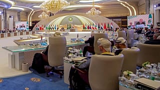 القمة العربية في جدة