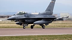  F-16 Fighting Falcon