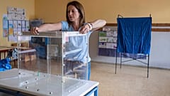 Προετοιμασία εκλογικών κέντρων