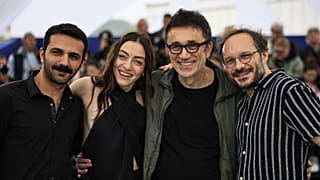 Ödüllü yönetmen Ceylan ve 'Kuru Otlar Üstüne' filminin başroldeki oyuncuları