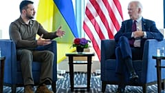 Volodímir Zelenski junto a Joe Biden en Hiroshima