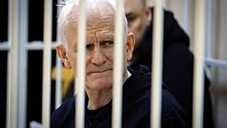 Alesz Bjaljacki tárgyalásán idén januárban