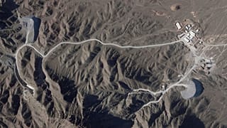 این عکس ماهواره‌ای از «پلانت لبز» ساخت تاسیسات زیرزمینی جدید در سایت هسته‌ای نطنز ایران را نشان می‌دهد