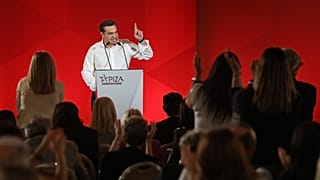 Ο πρόεδρος του ΣΥΡΙΖΑ - Προοδευτική Συμμαχία Αλέξης Τσίπρας μιλάει στη συνεδρίαση της Κεντρικής Επιτροπής του ΣΥΡΙΖΑ - Προοδευτική Συμμαχία, σε κεντρικό ξενοδοχείο της Αθήνας
