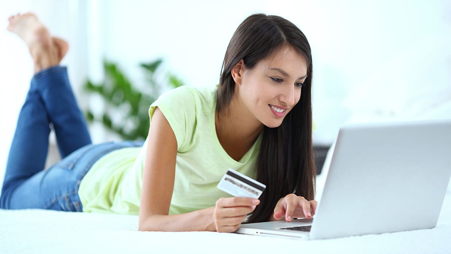 Online shopping returns take a major toll on the environment.