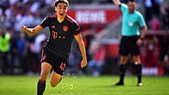 فرحة جمال موسيالا بهدف الفوز