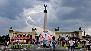 A Hősök terén hangolódhatnak a szurkolók