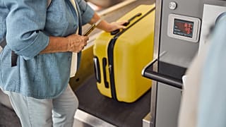 Air New Zealand wiegt im Juni nicht nur Gepäckstücke, sondern auch internationale Reisende - warum?