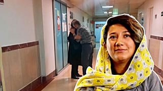 نیلوفر حامدی و عکسی که از پدر و مادر مهسا امینی ثبت کرد